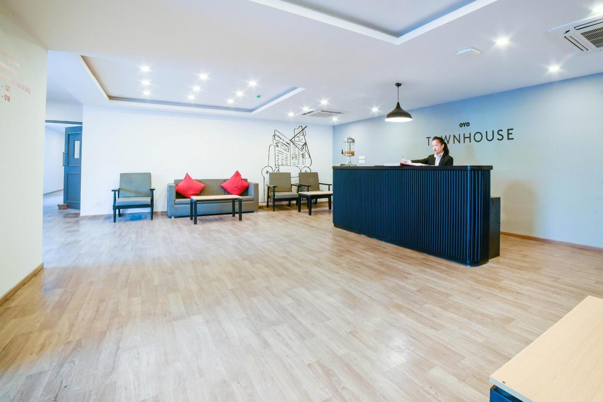 Townhouse 211 Laguna Ecr Near Juhu Beach チェンナイ エクステリア 写真
